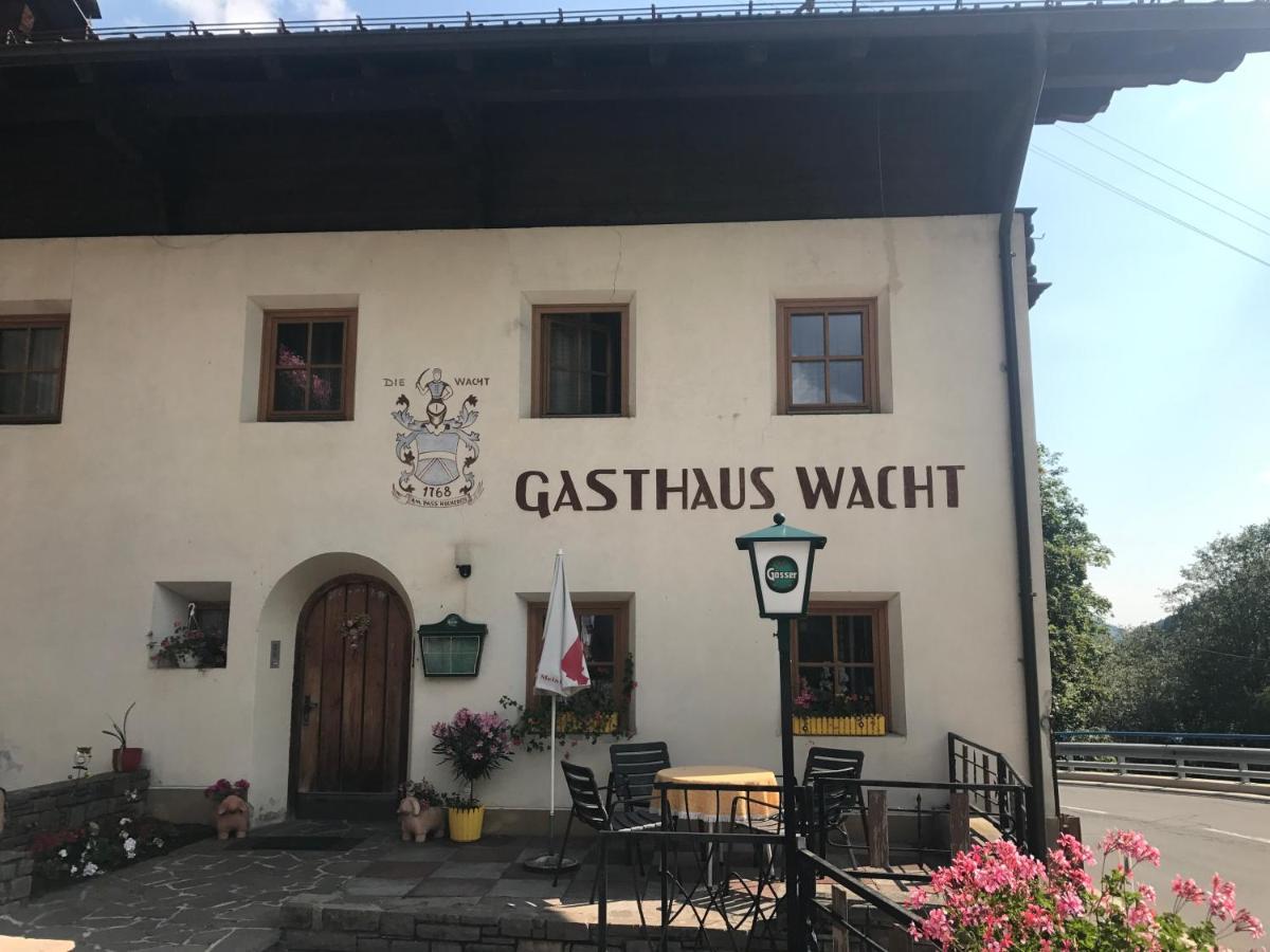 Hotel Gasthof Wacht Untertilliach Exterior foto