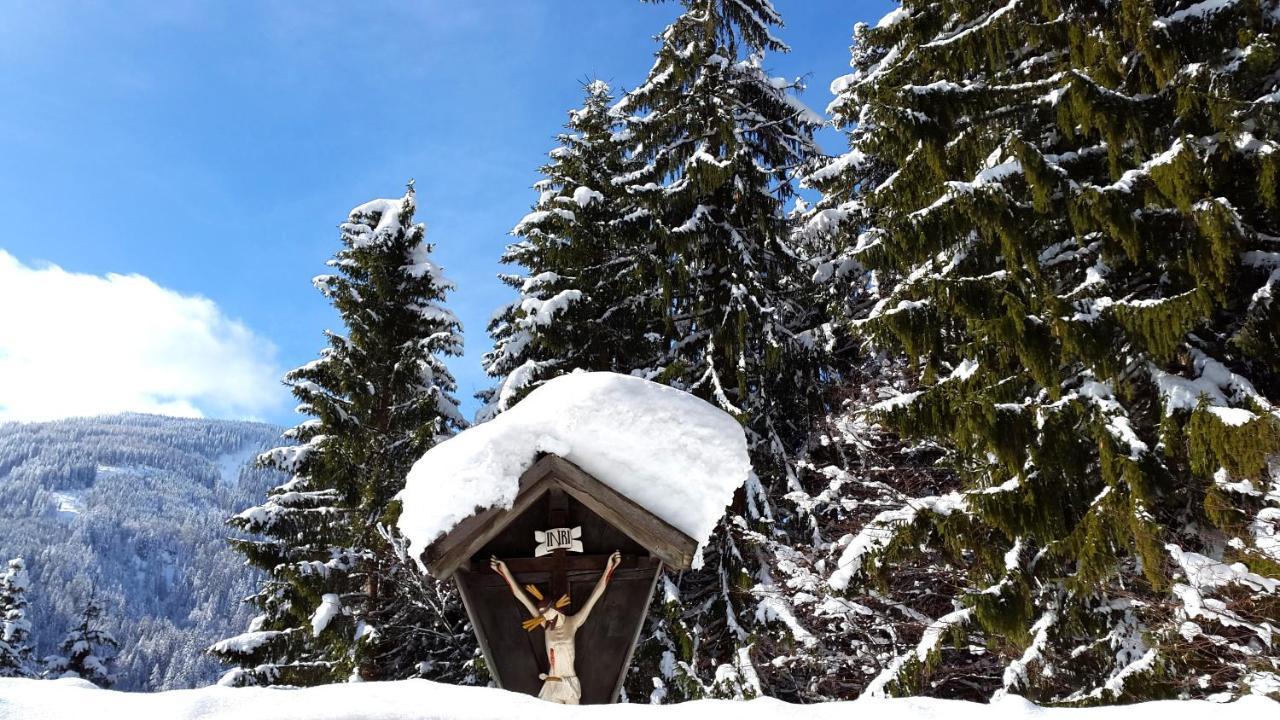 Hotel Gasthof Wacht Untertilliach Exterior foto