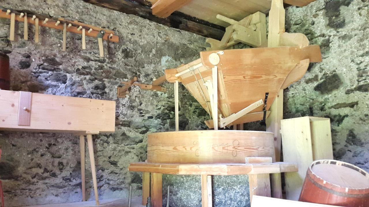 Gasthof Wacht Untertilliach Exterior foto