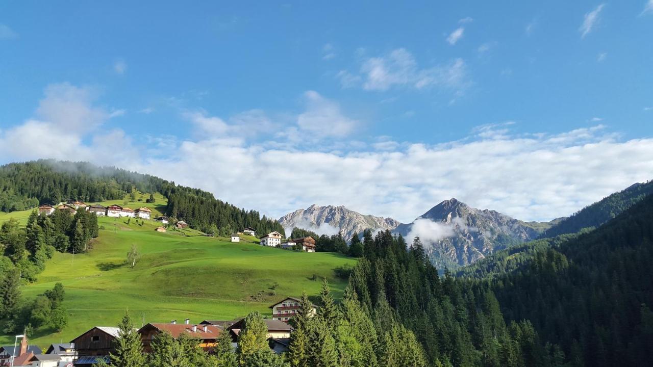 Gasthof Wacht Untertilliach Exterior foto