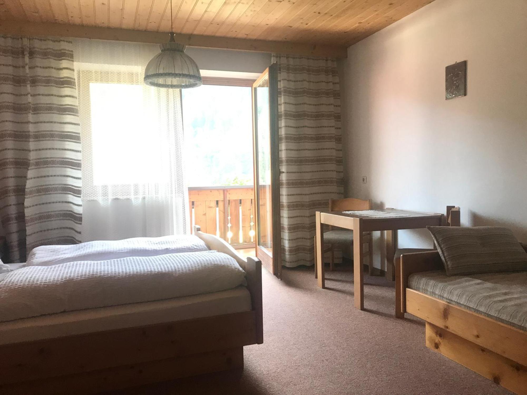 Gasthof Wacht Untertilliach Zimmer foto